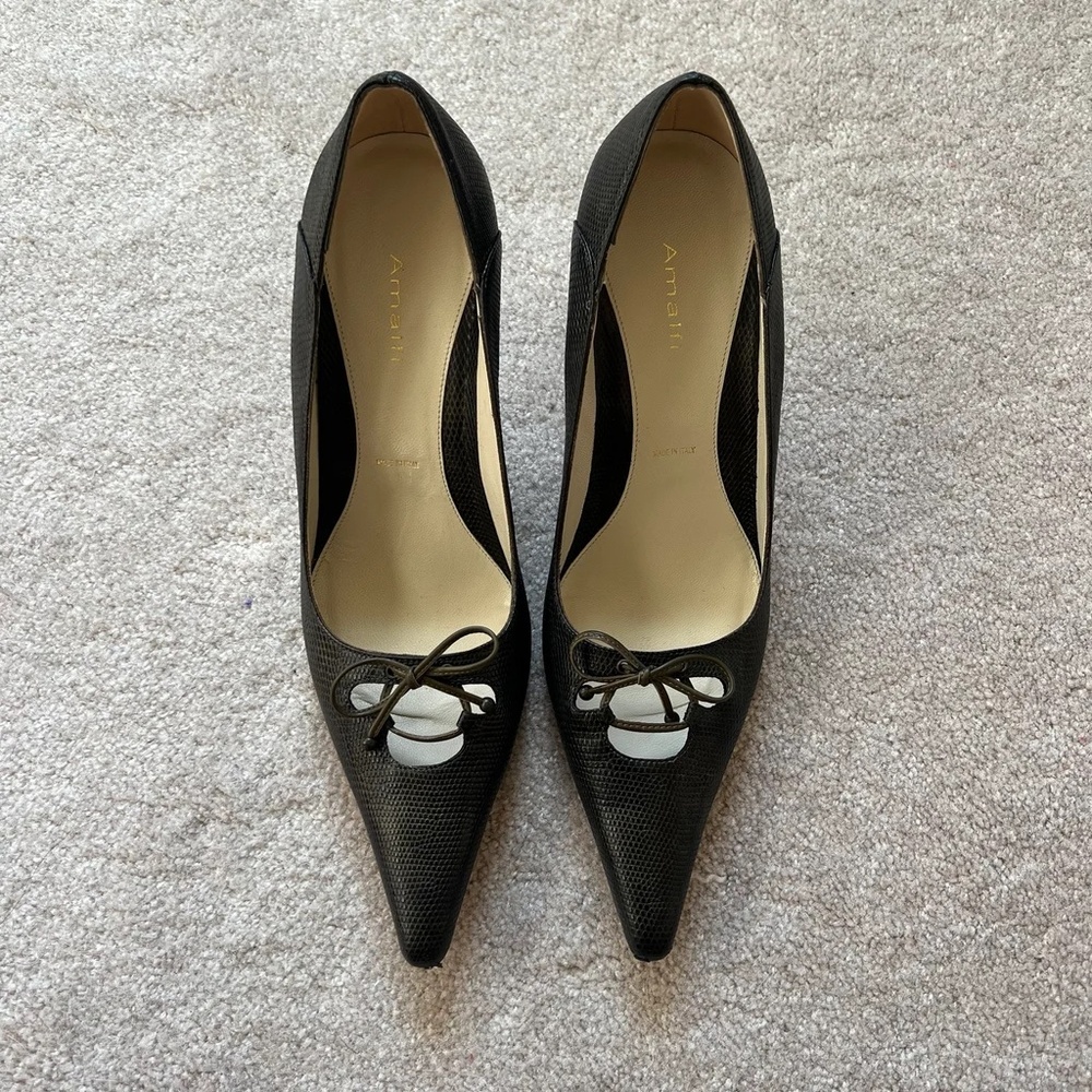 Amalfi Pointed Toe Heels Pumps Black Grain Leather Size 11B